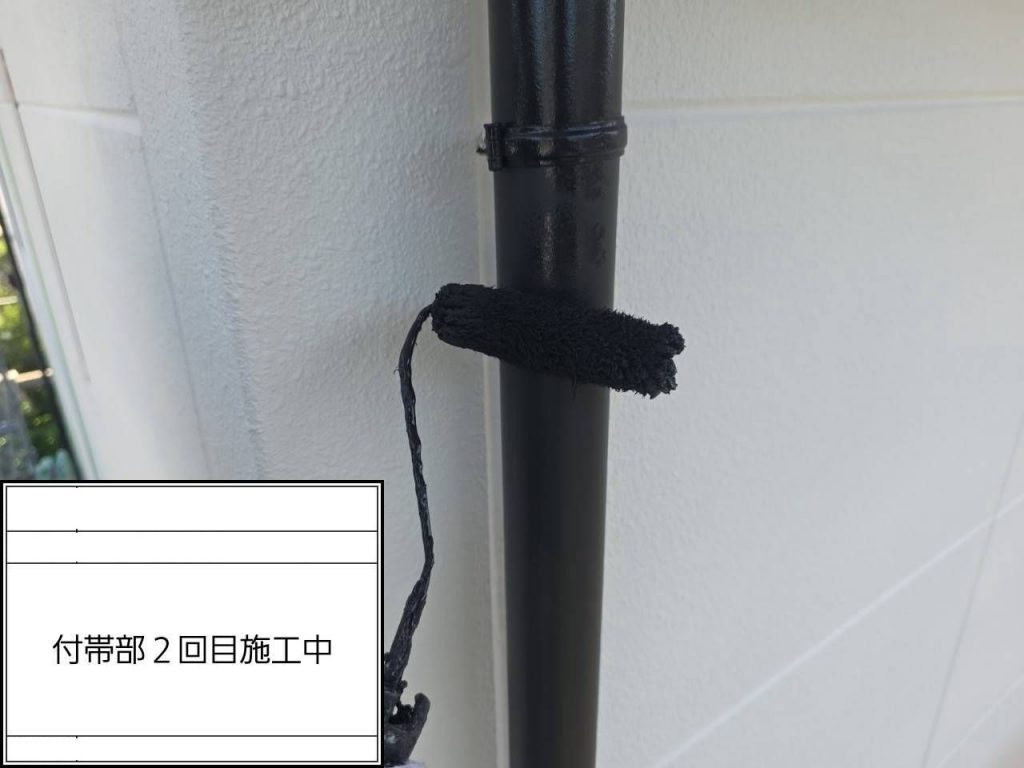 雨樋の2回目塗装