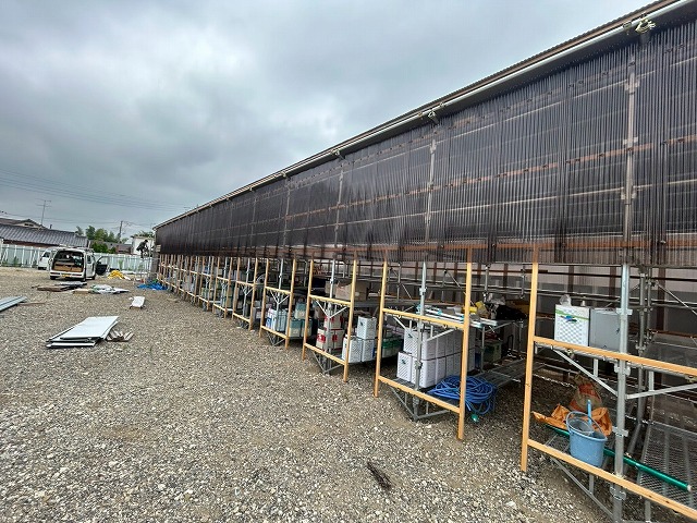 側面壁の施工途中