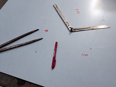 板金の採寸と墨出し