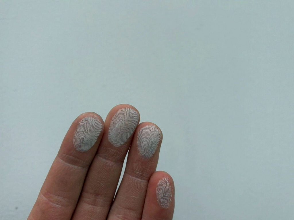 チョーキングの付着