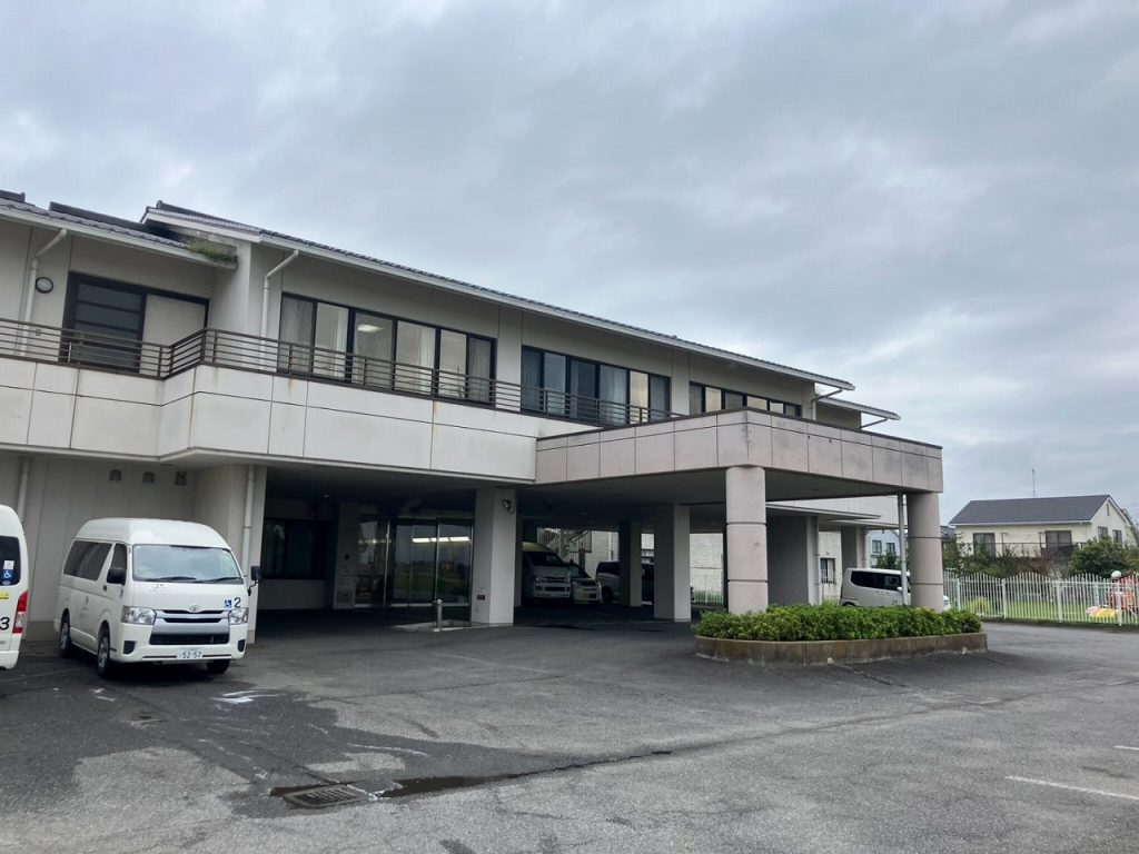 つくば市の防水工事調査で確認した長尺シートの摩耗とベランダ床の水たまり・立上り劣化