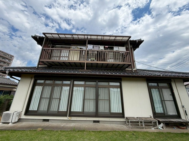 阿見町で外壁の塗膜膨れと付帯部の傷みを確認した住まいの現地調査