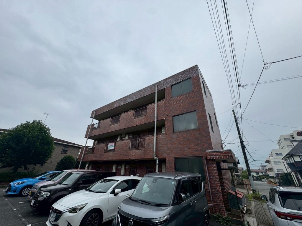 龍ケ崎市 階段床の膨れや外壁のひび割れは要注意！現地調査で見つかった劣化サイン