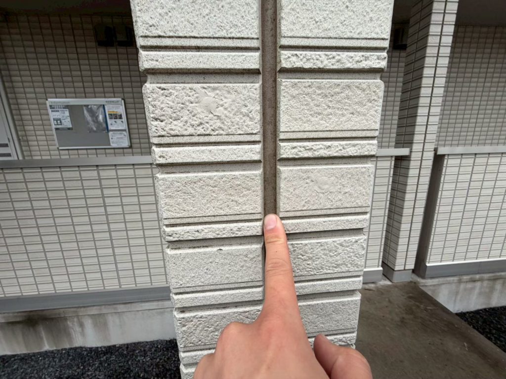 外壁目地のやせ