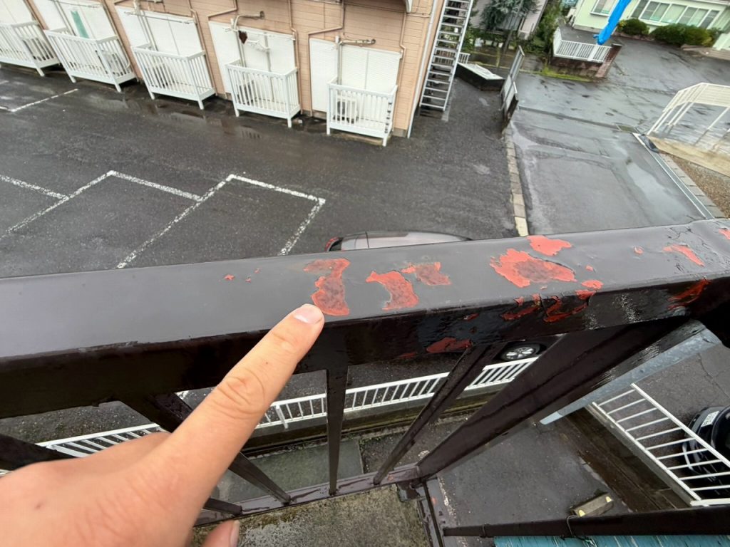 鉄骨手すり塗膜剥がれ