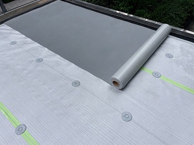 塩ビシートの敷設状況