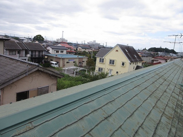 棟板金の退色状況