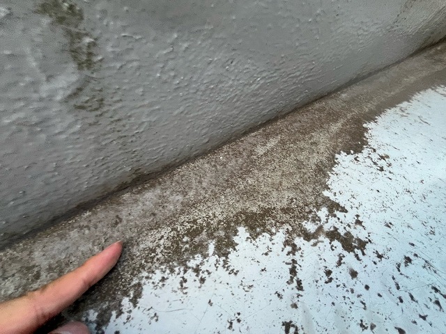 床際防水の摩耗