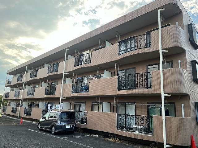マンション外壁全景