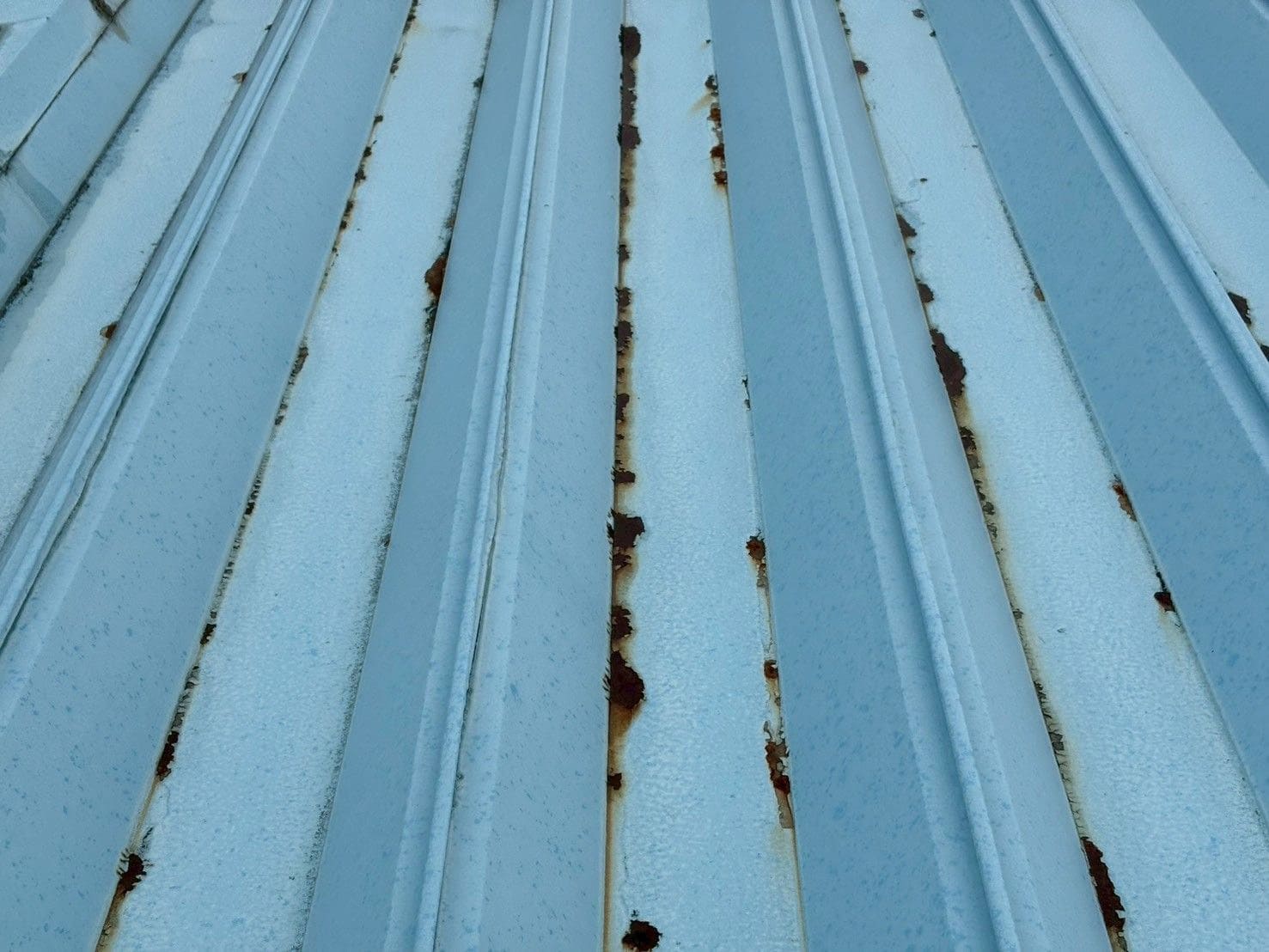 屋根全体的な錆