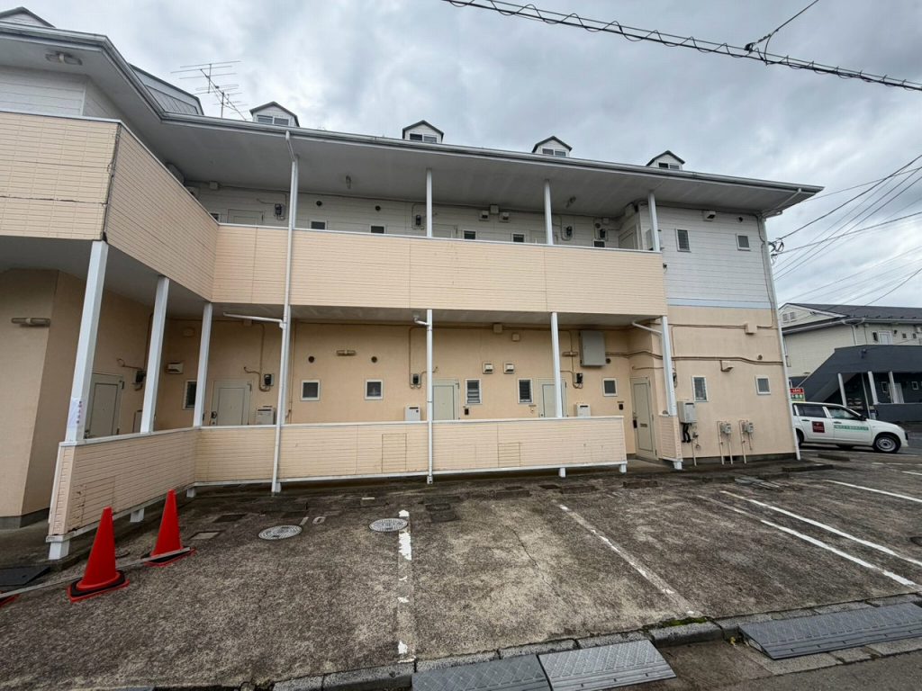 共用廊下面の外観