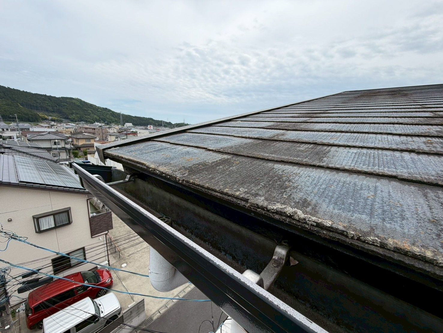 【マンション全体の劣化を現地調査】屋根・外壁・防水層の劣化を確認、雨漏りリスクが高まっていました