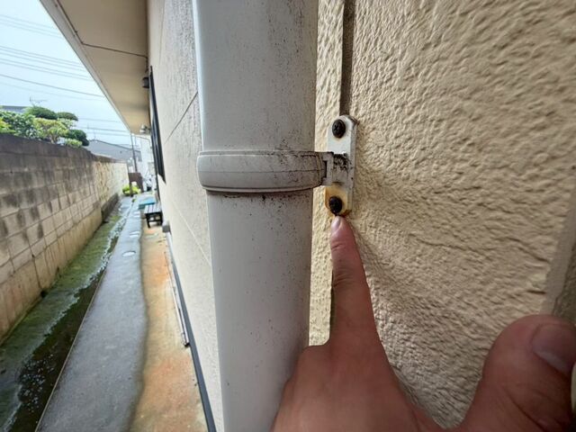 雨樋金具の劣化